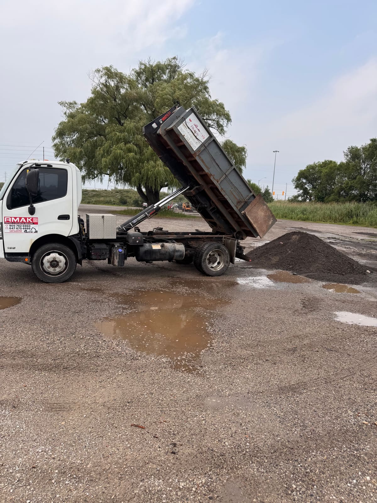 Aggregate Delivery & Machinery Transport