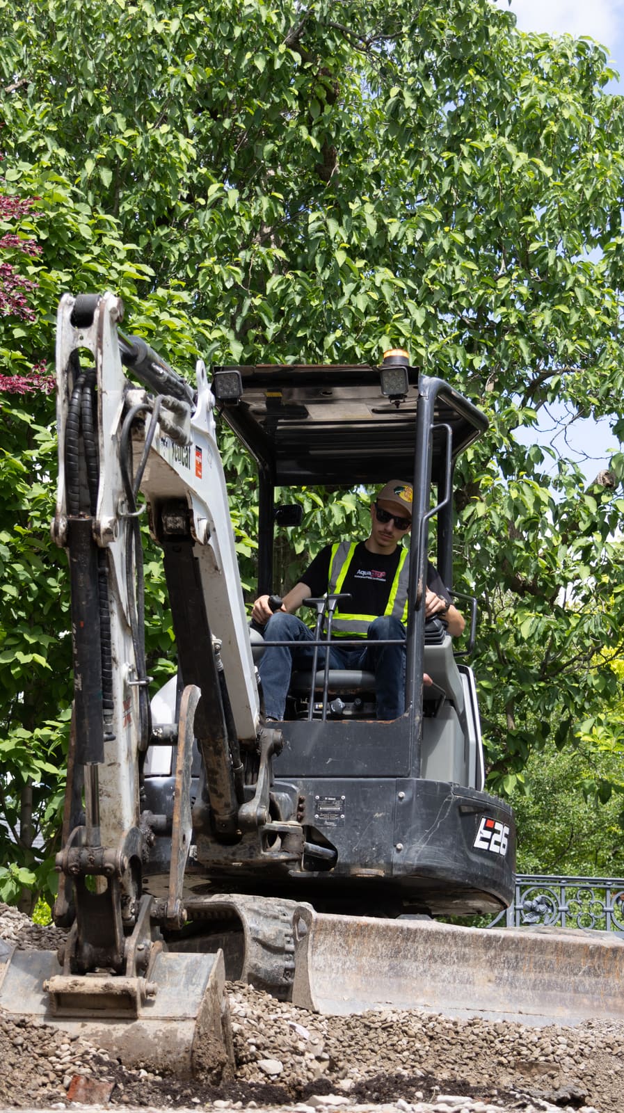 Tight-access excavation