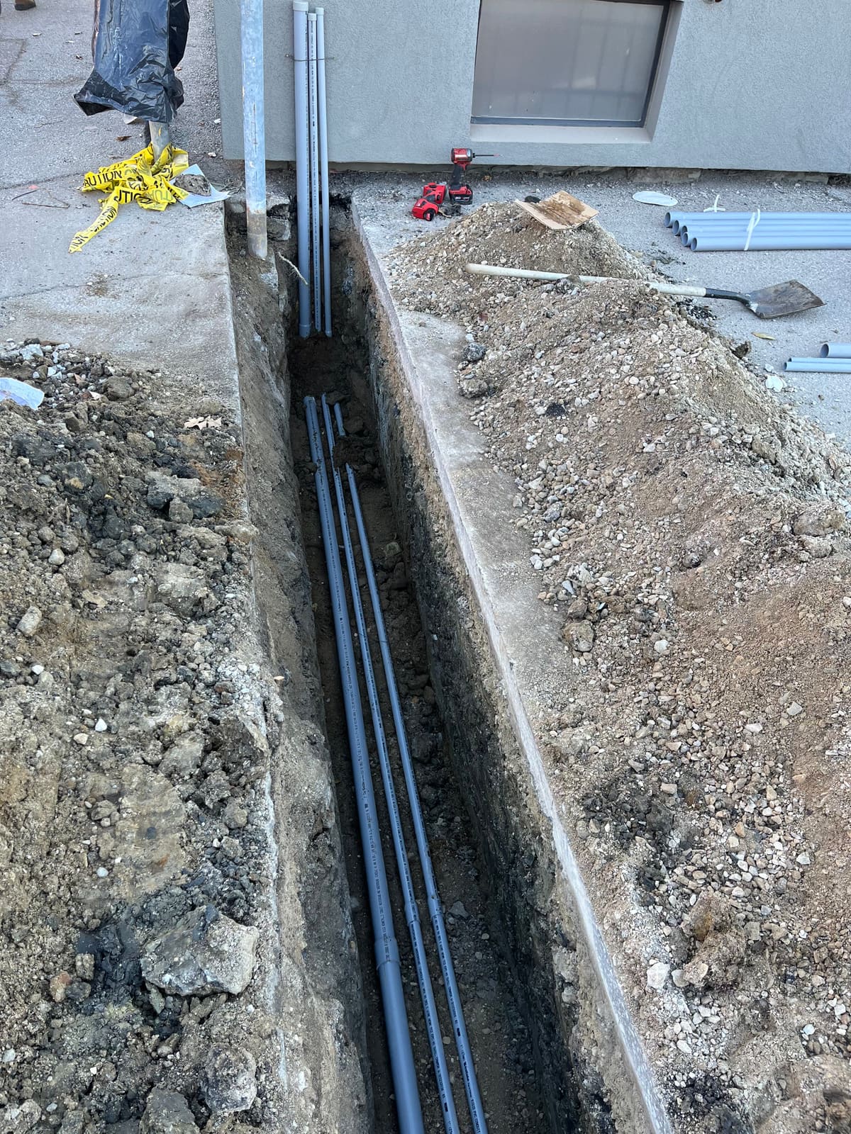 Utility trench, conduit in